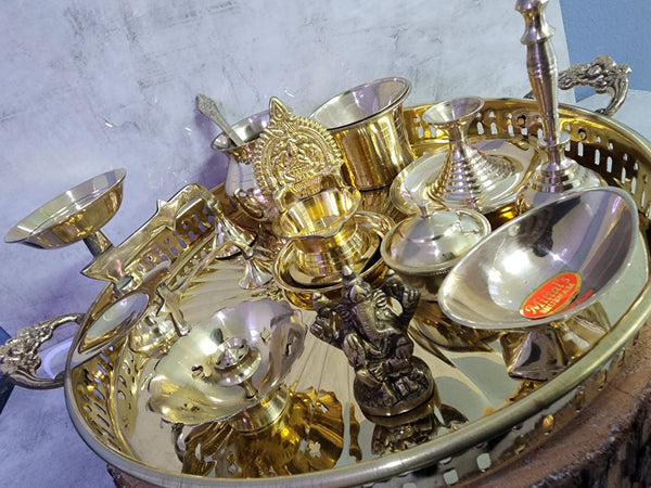 The Guru's Hut Brass Lamp Set