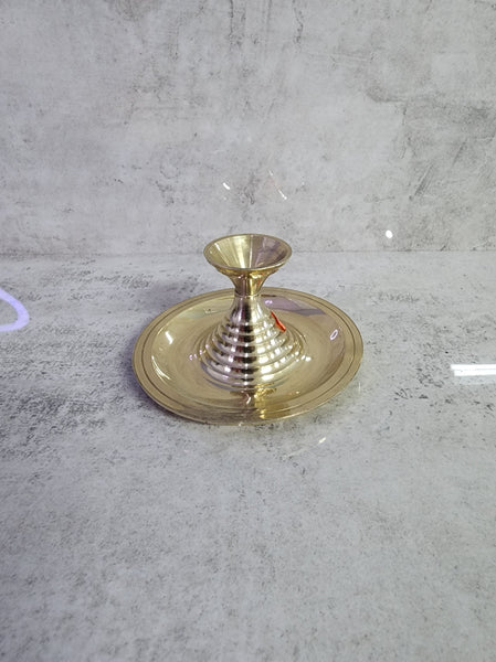 The Guru's Hut Brass Lamp Set