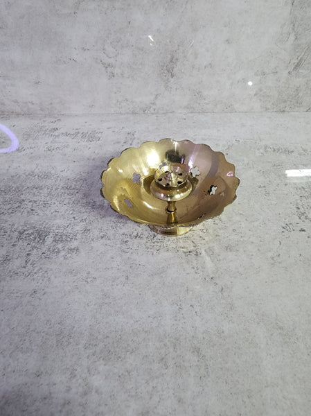 The Guru's Hut Brass Lamp Set