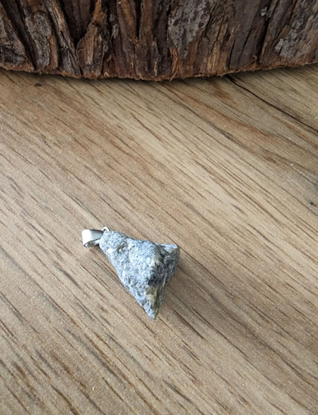 Labradorite Pendant