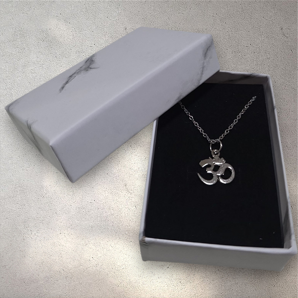 Silver Aum Sign Pendant Necklace