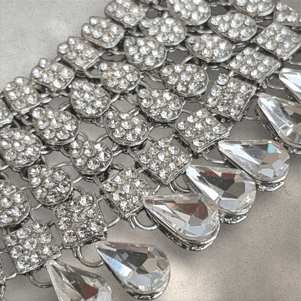 Silver Teardrop Diamond Jewellry Set
