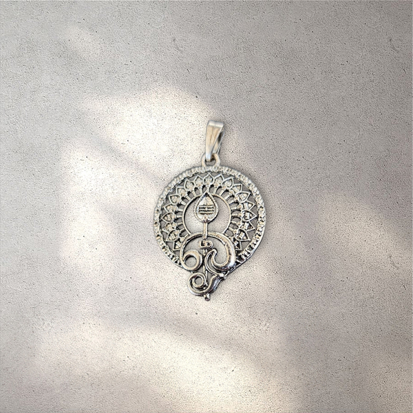 Tamil Om Pendant
