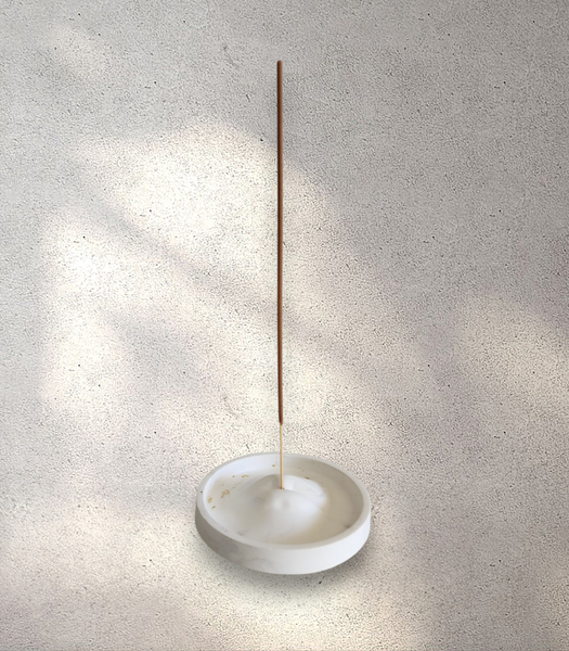 Sculpted Lip Incense Holder