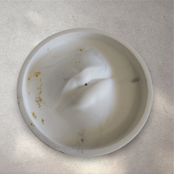 Sculpted Lip Incense Holder