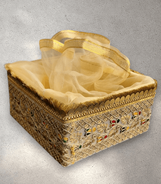 Small Ivory and Gold Gift Box