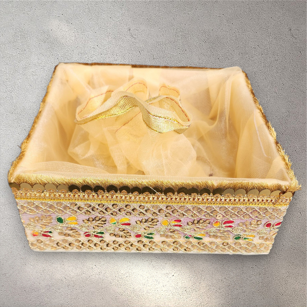 Medium Ivory and Gold Gift Box