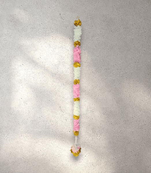 Light Pink and White Flower Garland 150 cm
