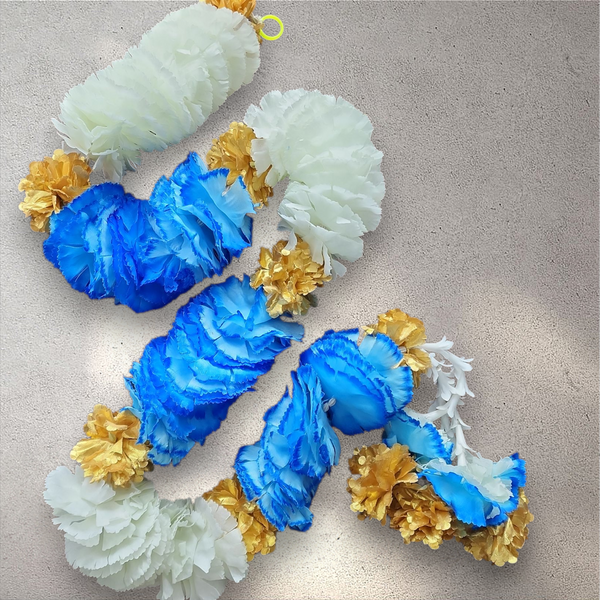 Blue and White Flower Garland 150 cm