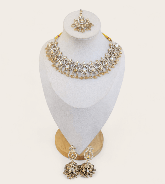 Gold Chocker Set 2