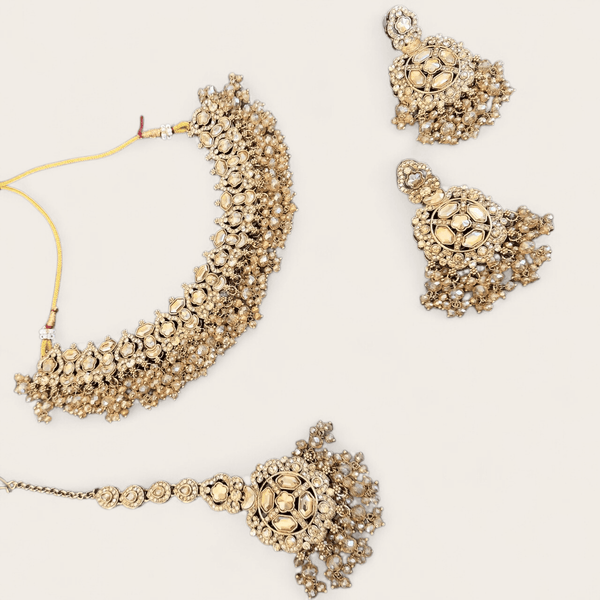 Gold Chocker Set 3