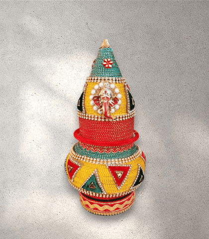 Triangle Design Ganesha Kalash Coconut Set