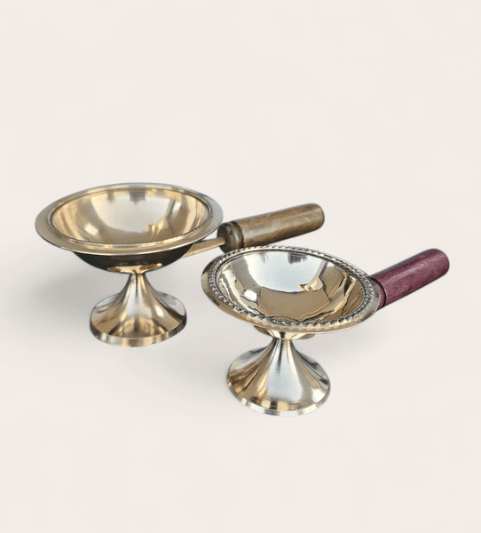 Brass Aarti Turner with Wooden Handle