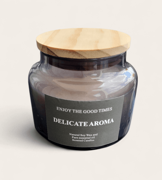 Delicate Aroma Soy Wax Candle with Glass Jar - Black
