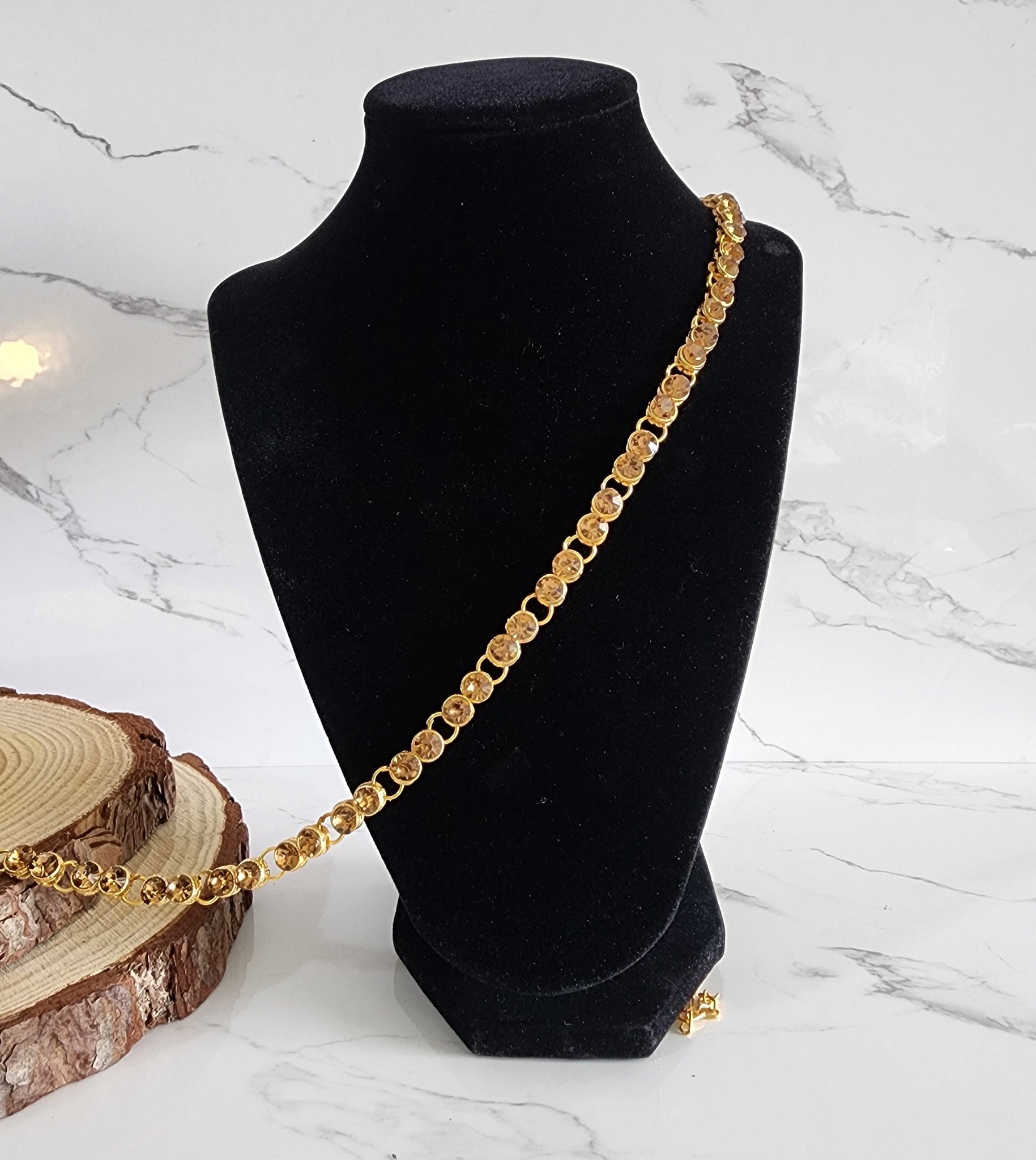 Single Line Gold Sari Belt