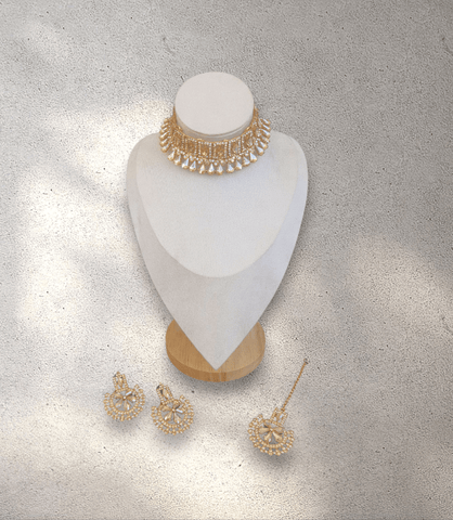 Gold Choker Jewellery Set