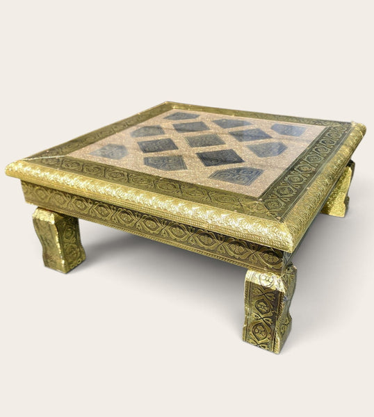 Gold Bedhi/ Bajoth (37cm x 37cm)