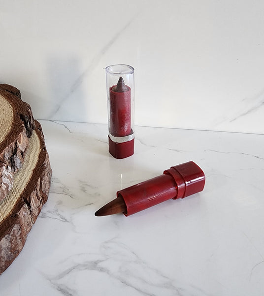 Lipstick Sindhoor