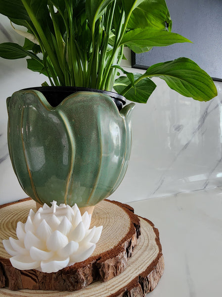 Milk and Honey Scented Lotus Candle