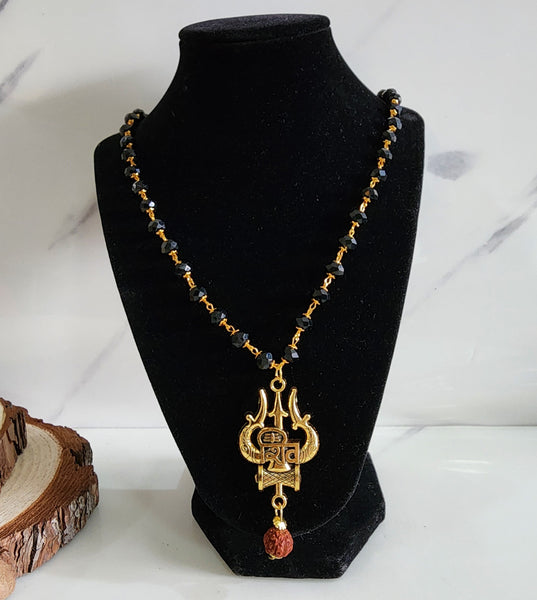 Black Bead Mangal Sutra with Pendant