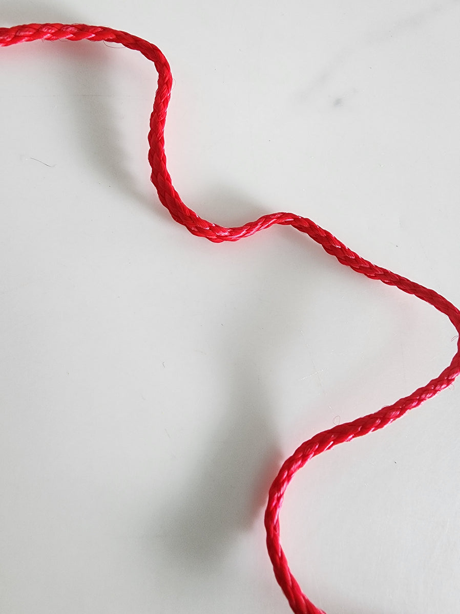 Thin Plain Red Lakshmi String – The Guru's Hut