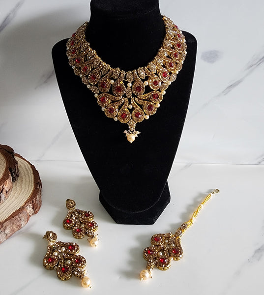 Red and Gold Soft Set