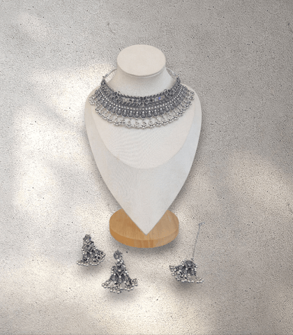Silver and Black Choker Jewellery Set