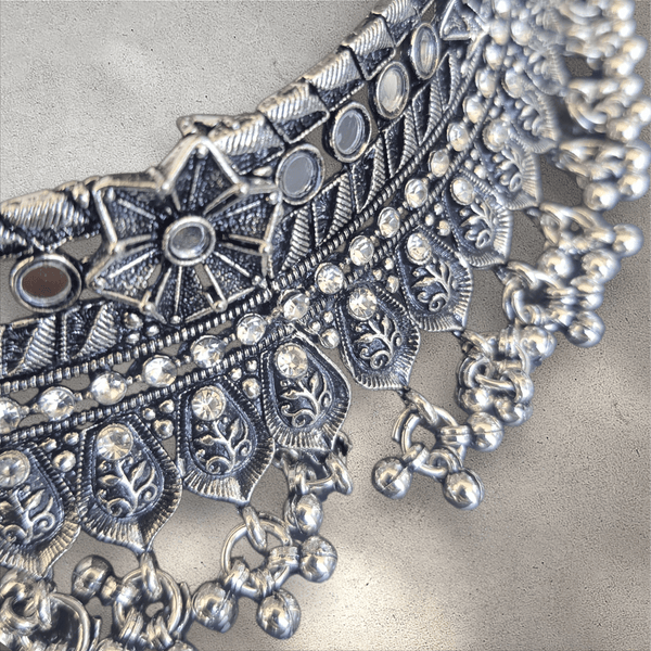 Silver and Black Choker Jewellery Set