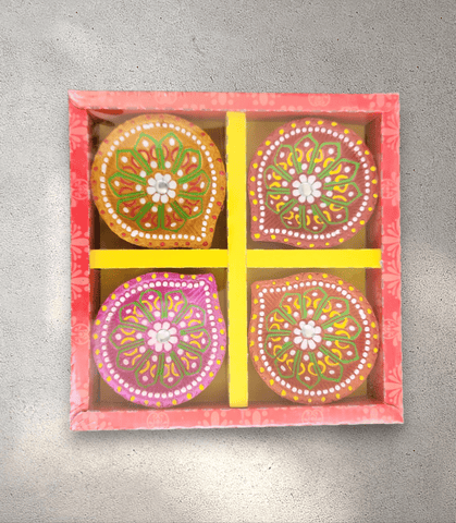 Hand Painted Clay Lamp - Style 9