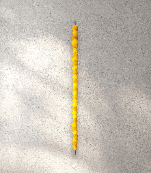 Light Orange and Yellow Marigold Garland (1.4 m)