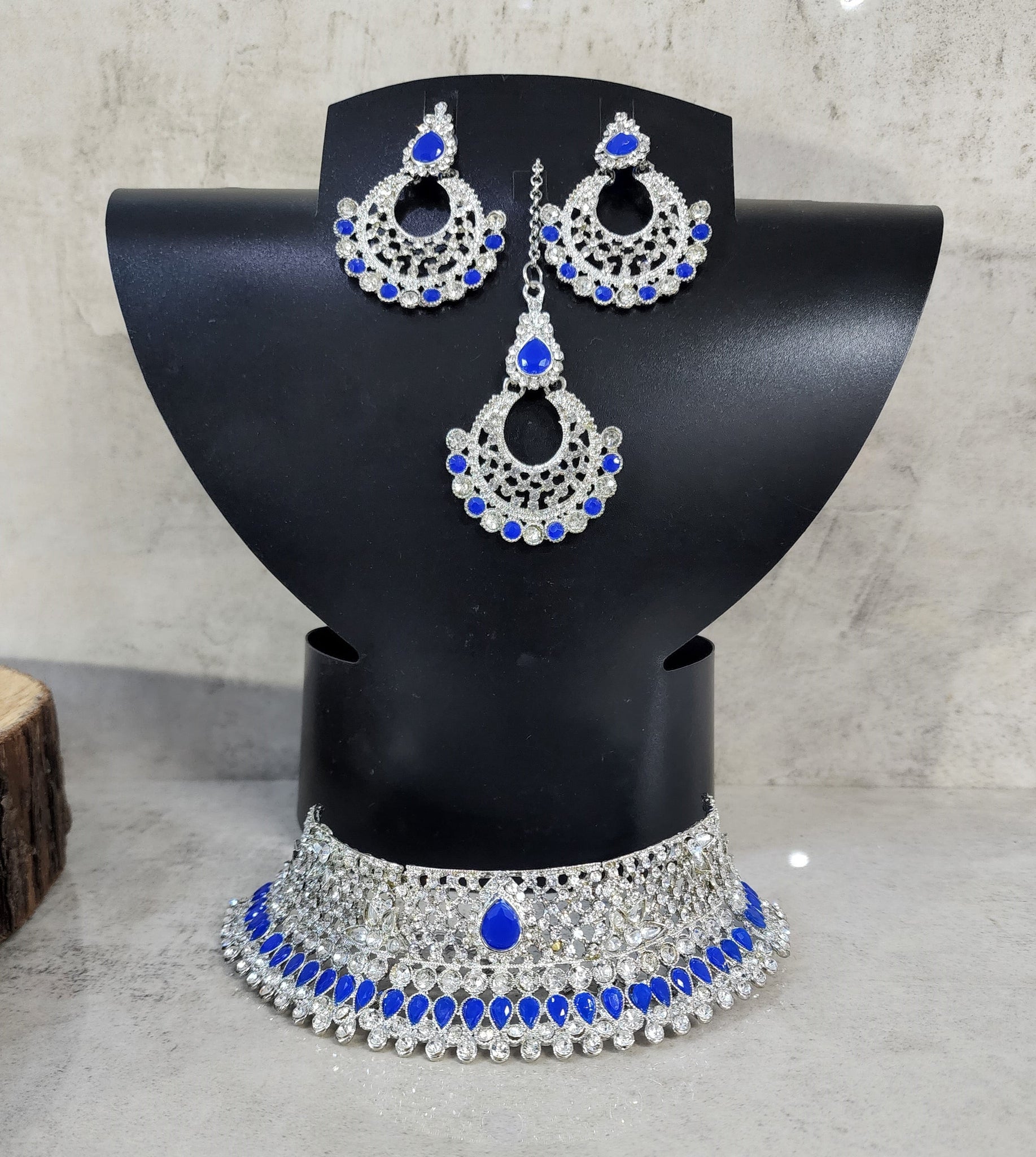 Blue Choker Jewellery Set