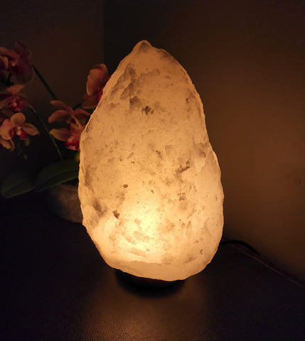 White Himalayan Crystal Salt Lamp Large (6-8 kg)