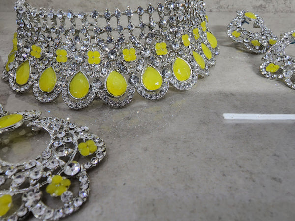 Yellow Choker Jewellery Set - Style 2